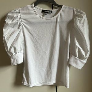 Slim ribbed puff sleeve top poplin sleeves hits right at the waist s m